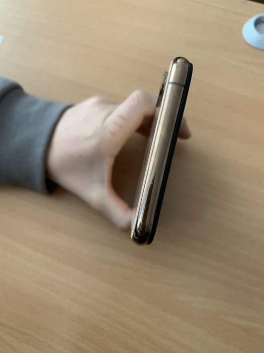 iphone xs max хороший стан