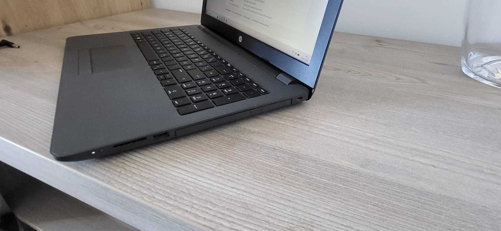 Laptop HP 255 G6 Procesor I3 16GB RAM DYSK SSD M2