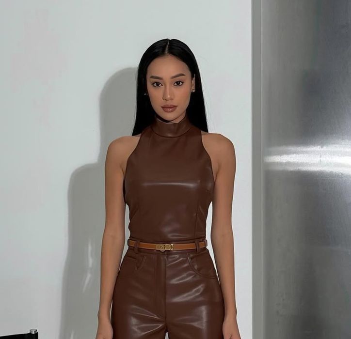 Топ з еко шкіри fleur de lys