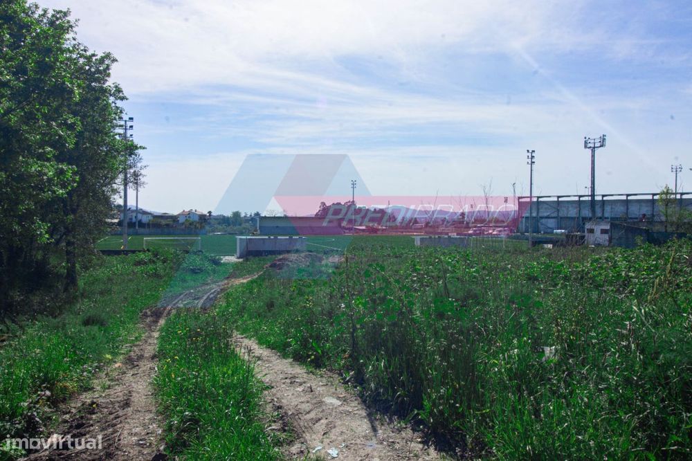 Excellent plot of land in Galegos Santa Maria, Barcelos!