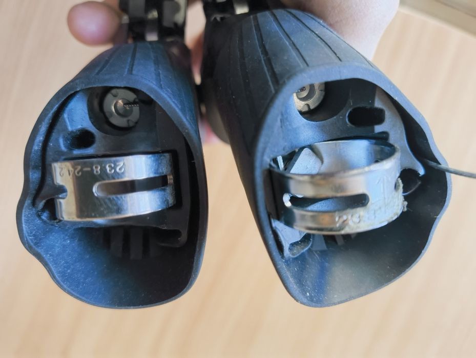 Klamkomanetki Shimano ultegra 2x11 mechaniczne