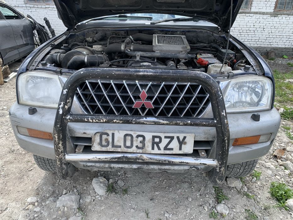 Фари фора ліва права Mitsubishi l200 2gen шрот