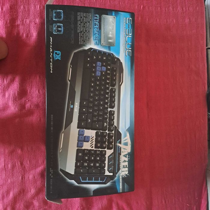 Teclado Gaming seminovo
