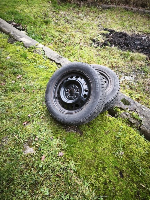 Opony zimowe+felgi stalowe 15"