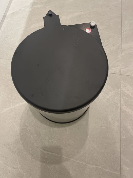 Kitchen Trash Bin64740974528386120