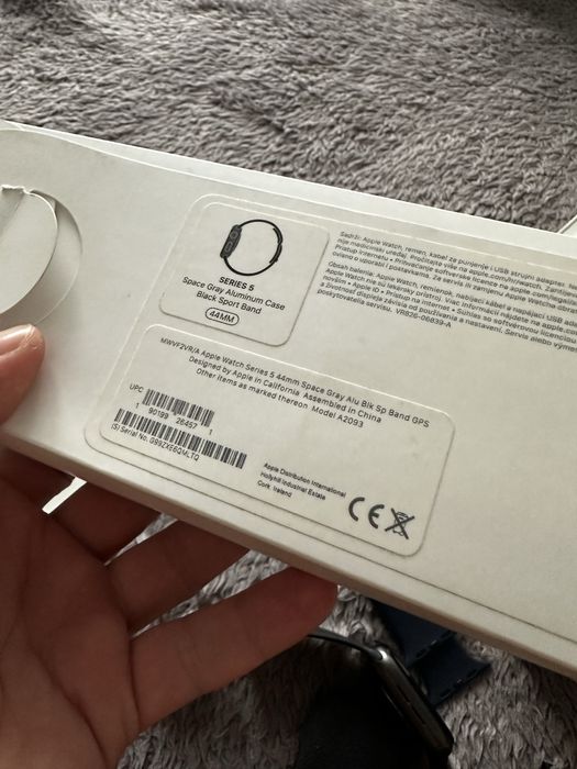 Apple Watch Series 5 44mm — повний комплект , ТЕРМІНОВО