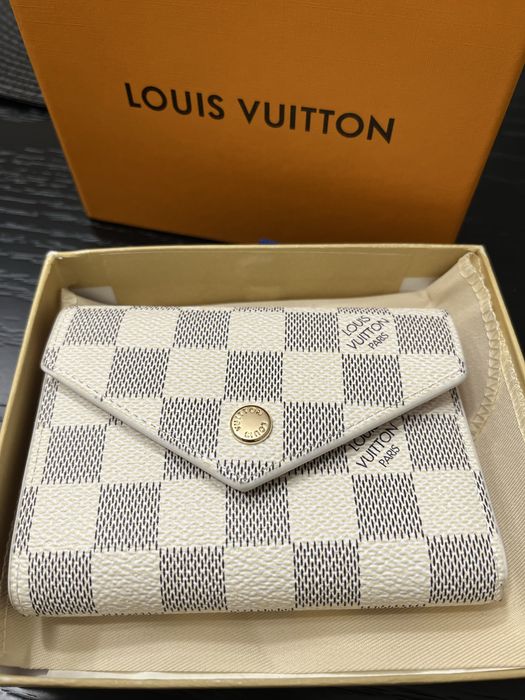 Portfel damski z logo LV Louis Vuitton victorine damier azur