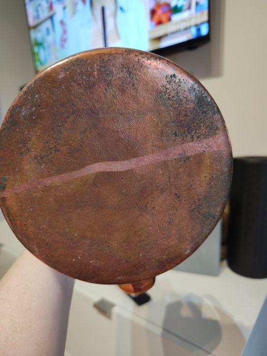 Stary miedziany czajnik starocie