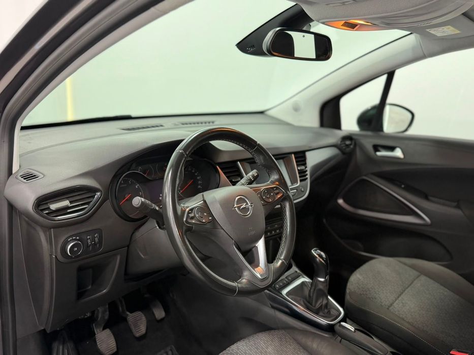 Opel Crossland 1.2 Business Edition