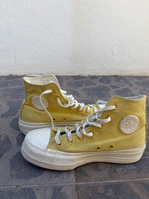 Converse - All star amarelo
