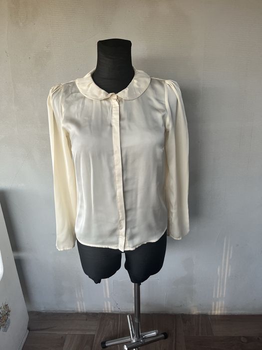 Koszula z okrągłym kołnkerzykiem retro S beżowa