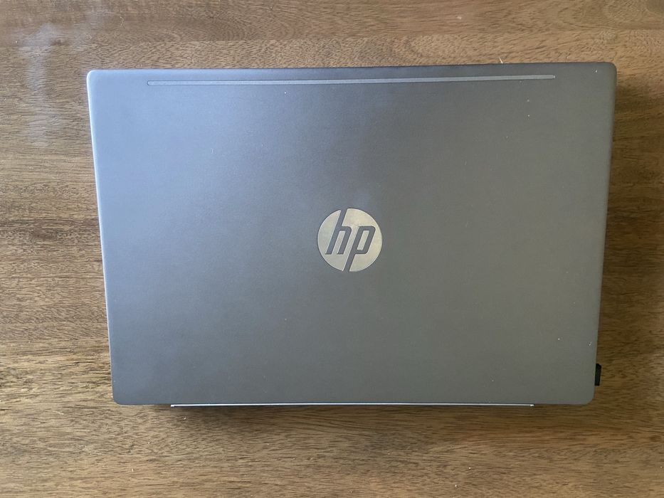 HP Pavilion i5 8GB RAM Teclado Retroilumindado SSD256GB
