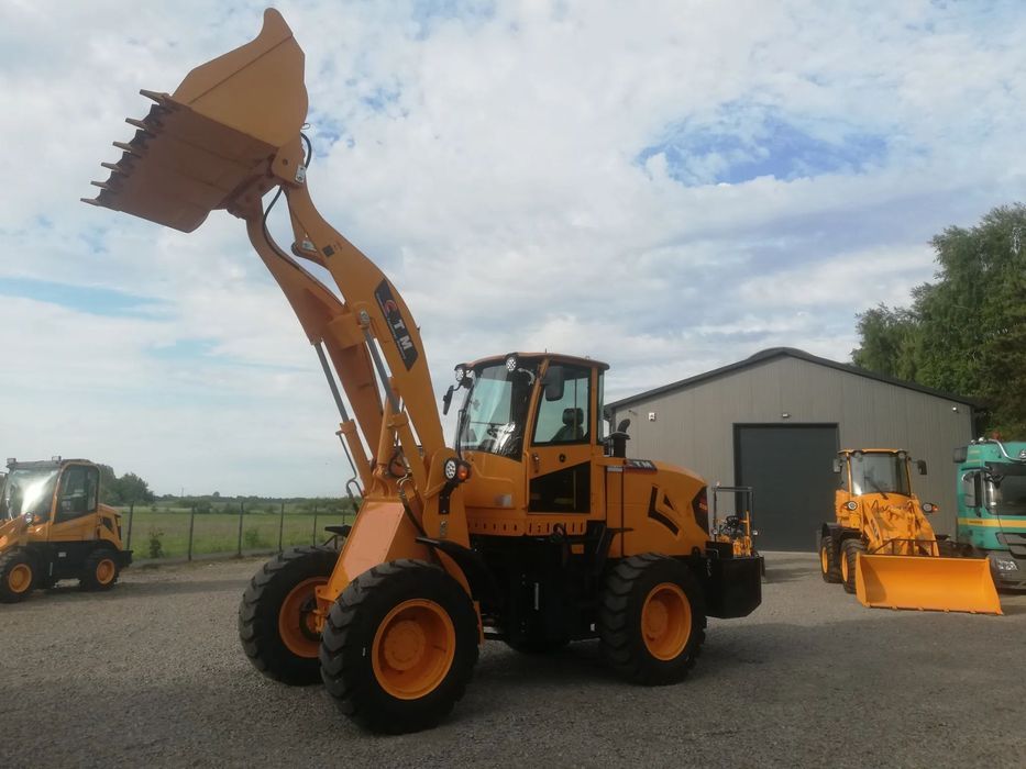 CTM 936  Nowa ładowarka kołowa silnik DEUTZ 6 cyl 125kM 7000kg TRANSPORT GRATIS