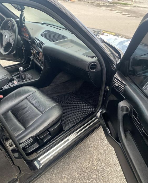 BMW e34 540i (была 530)