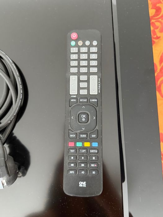Televisão LG 32" LCD – Modelo 32LG2100-ZA + Comando