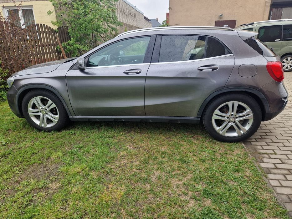 Mercedes-Benz GLA