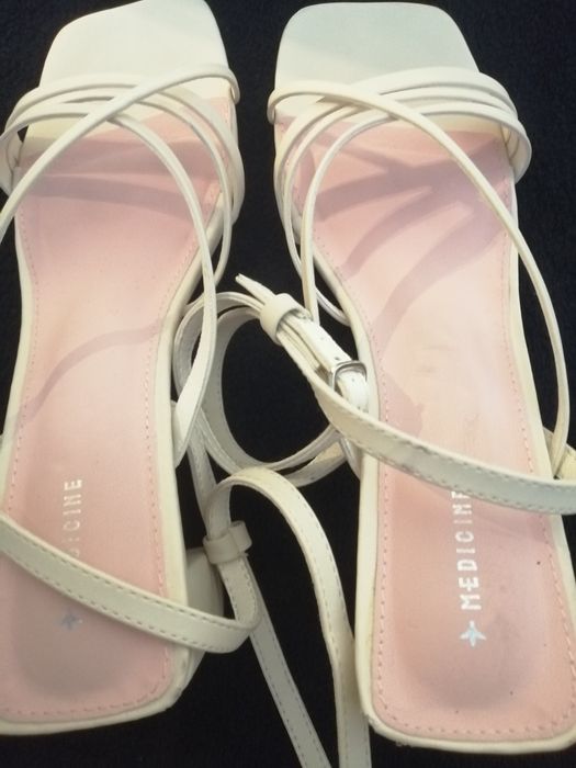 Sandały damskie Medicine