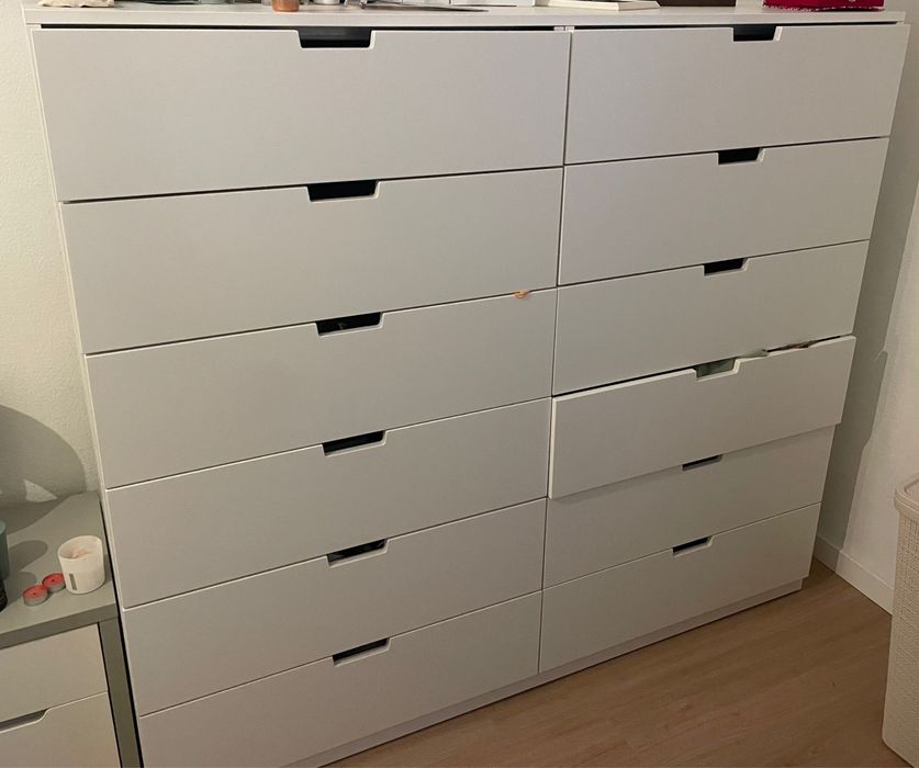 Comoda IKEA 12 gavetas