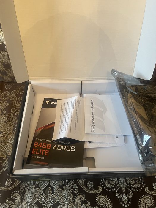 Gigabyte Aorus Elite B450