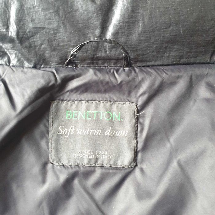Damska, lekka puchowa kurtka marki Benetton. Rozm. 38