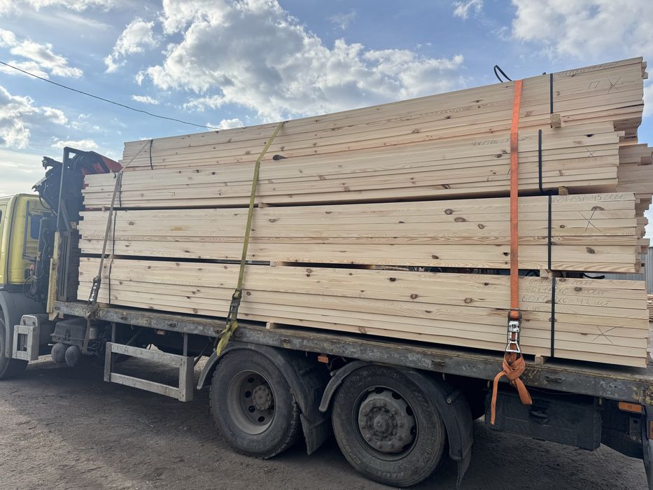 Пиломатеріали з пдв брус дошка обрізна суха стругана дошка брус