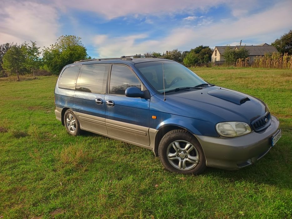 Kia Carnival 2001