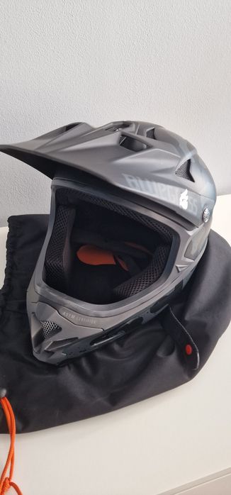 Capacete BTT/ Trotinete