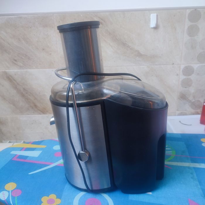 Sokowirówka Eldom SK9S