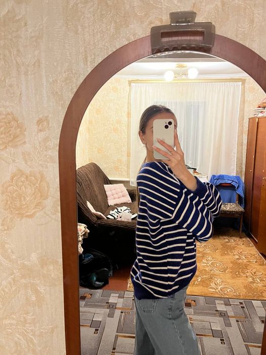 Новый женский свитер