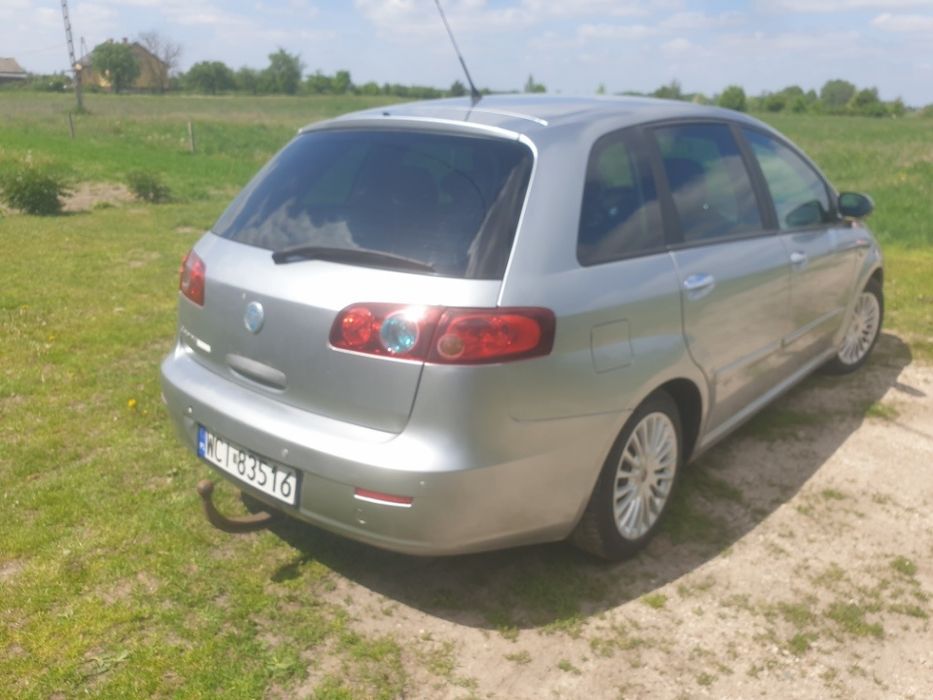 Fiat Croma 2005 rok