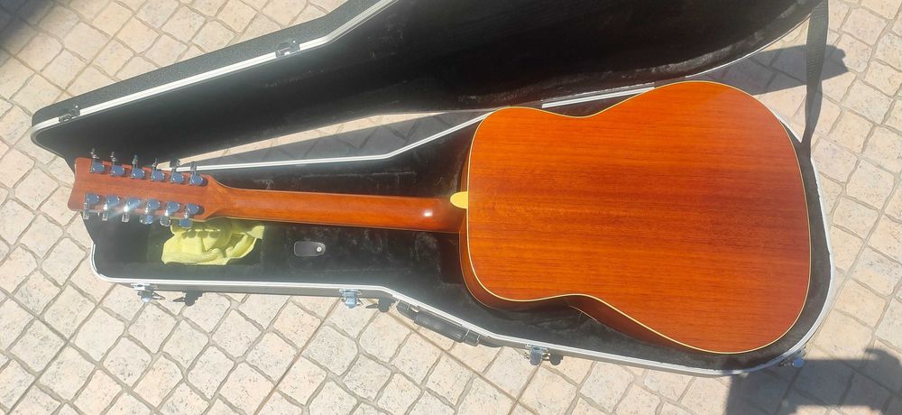 Yamaha FG720S-12 12 cordas [possível troca]