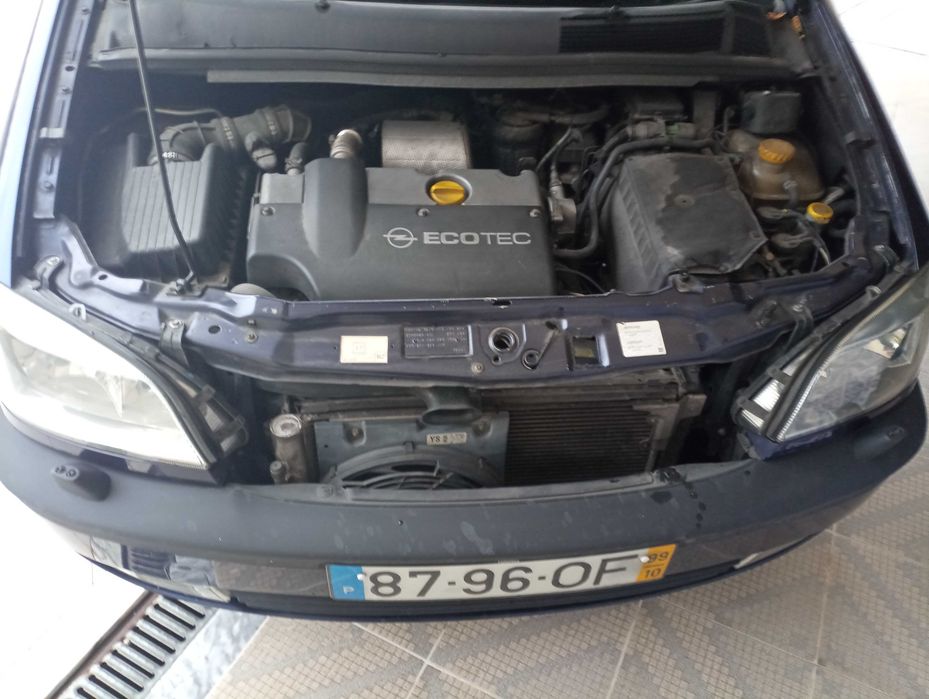 Viatura Opel Zafira