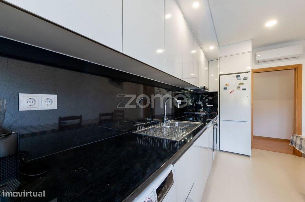 Apartamento semi-novo centro de Alvaiázere