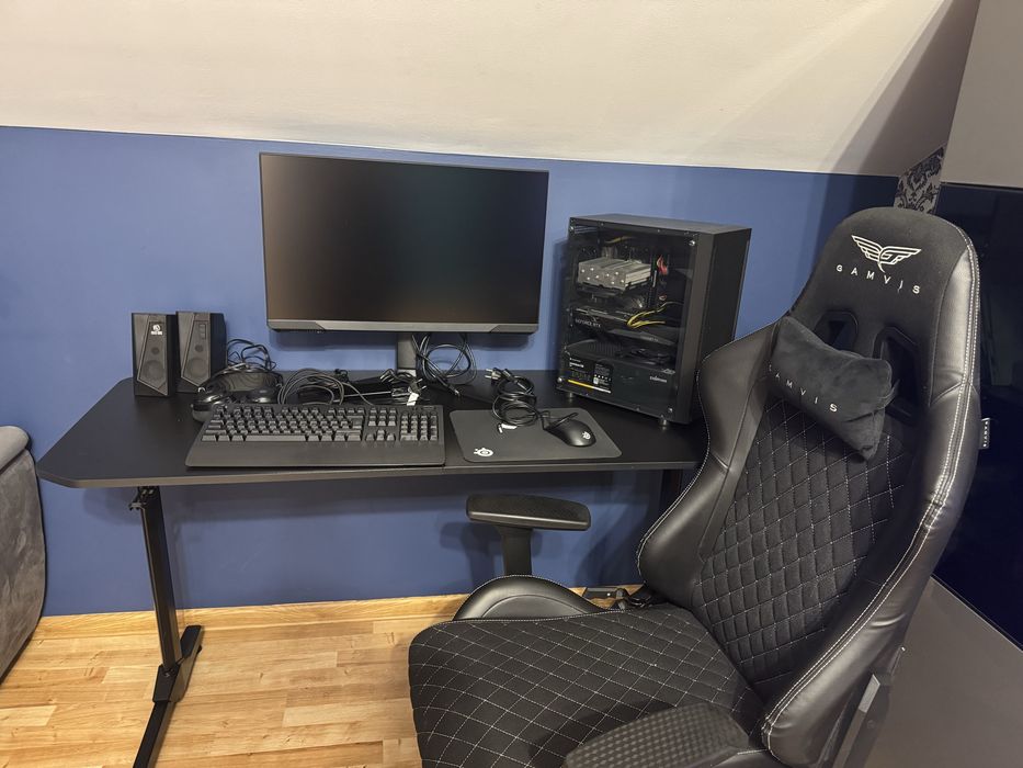 Zestaw gamingowy komputer stacjonarny