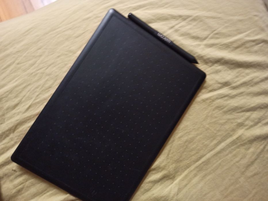 tablet Wacom CTL-672