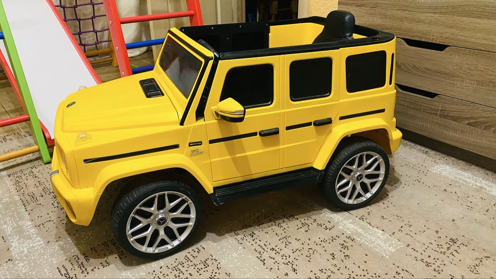 Дитячий електромобіль MERCEDES G63