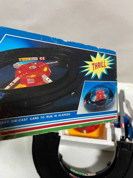 Jogo electrónico - Crazy Speedway