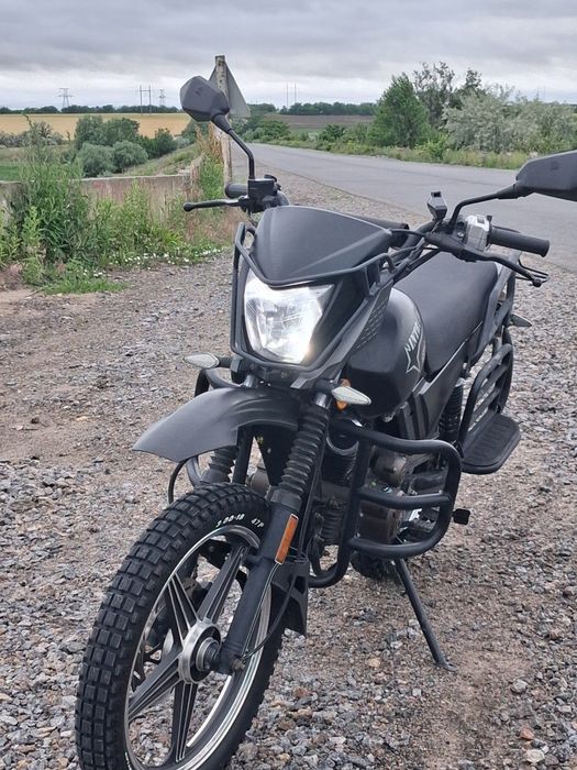 Продам мотоцыкл 200