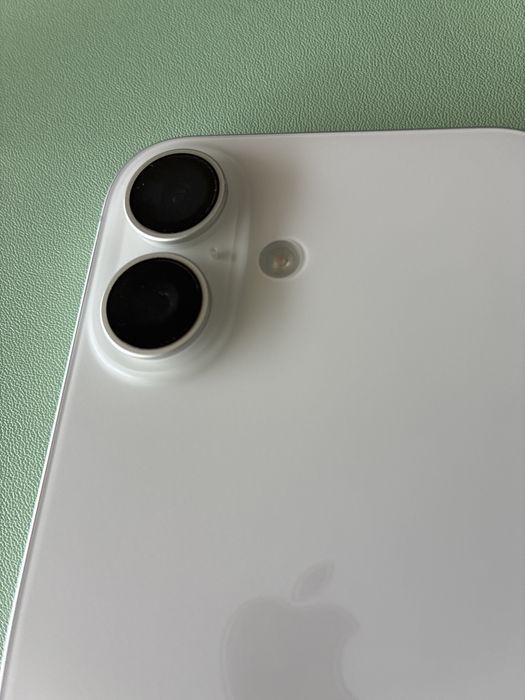 IPhone 16 Branco