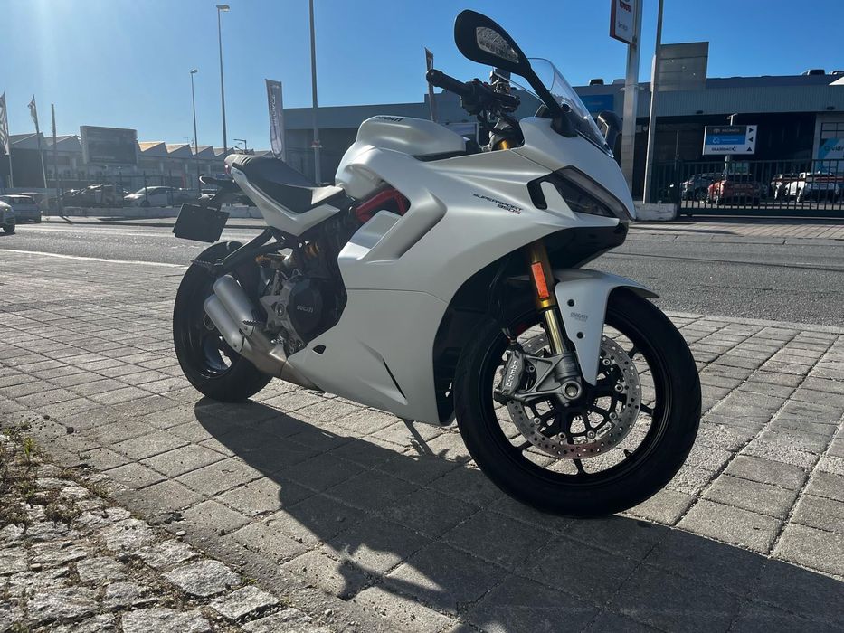 Ducati Supersport 950