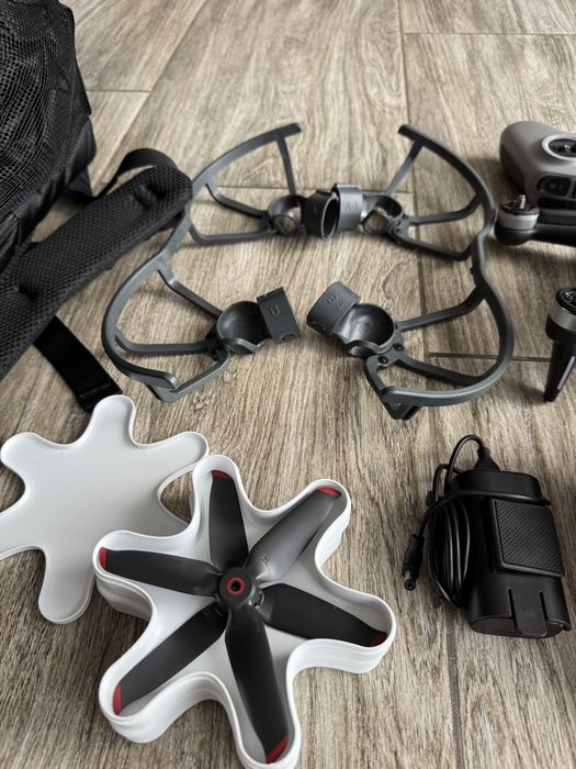 Dron Dji FPV Combo