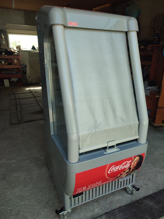 Холодильний регал