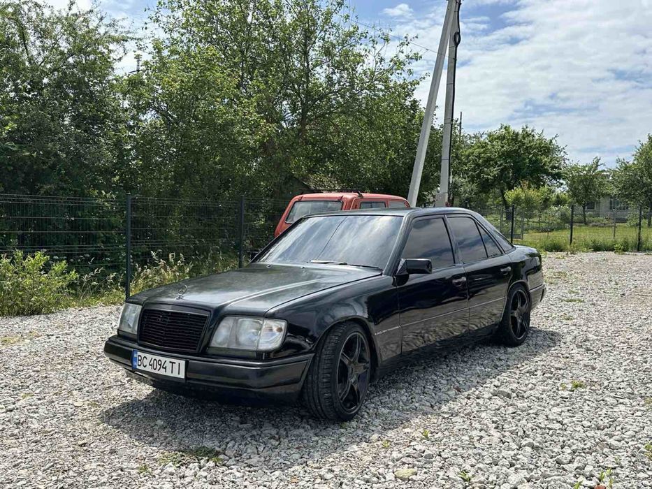 Продам мерседес w124