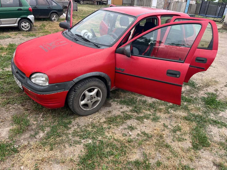 Автомобіль Opel Corsa