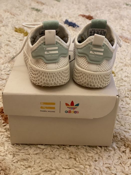 Tenis bebe Adidas