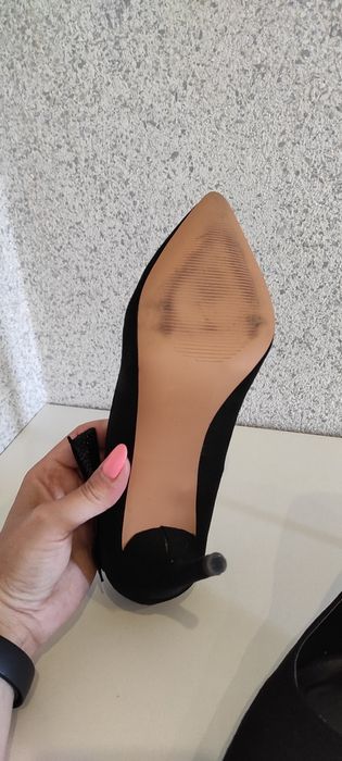 Szpilki czarne nowe 38 z kokardką 10cm obcas