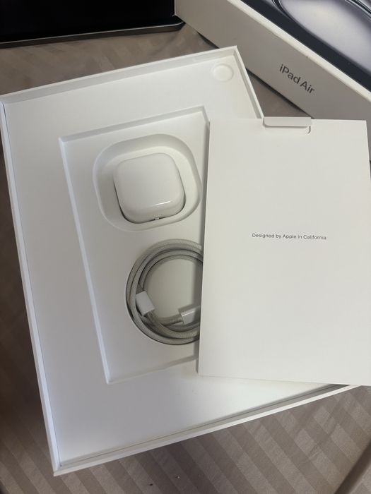 iPad Air 11-inch (M4)