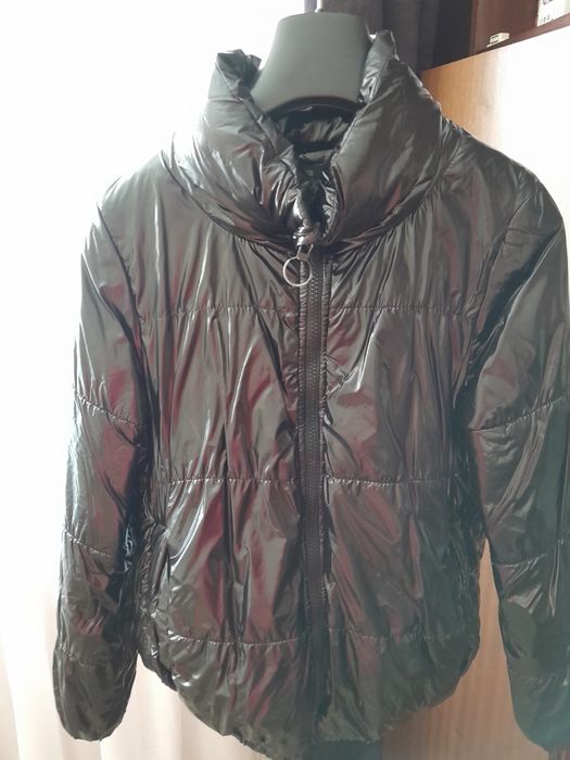 Куртка коротка демисизонна