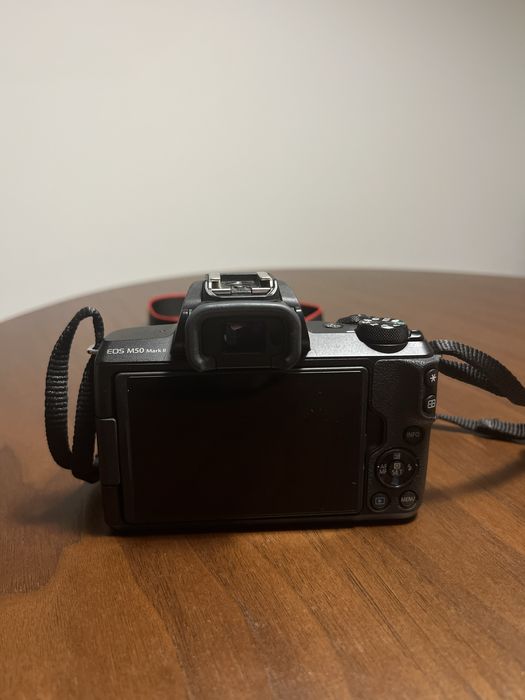 Camera canon M50 MK II + 15-45mm