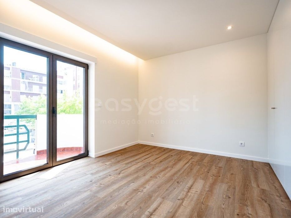 Apartamento T2 na Quinta da Várzea - Coimbra — Santa Clara E Castelo Viegas, Coimbra